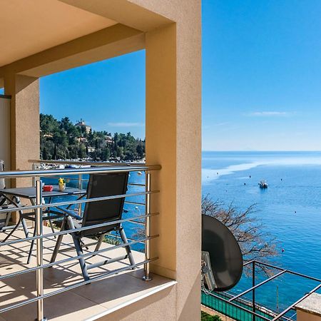 Studio Apartment Above Promenade W Terrace & Parking Рабац Экстерьер фото